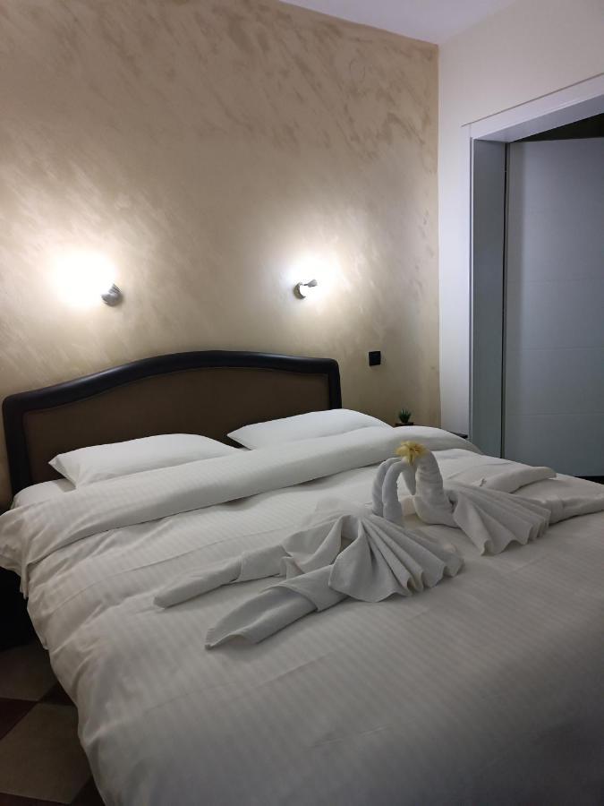 V & V Villa Lalince 외부 사진
