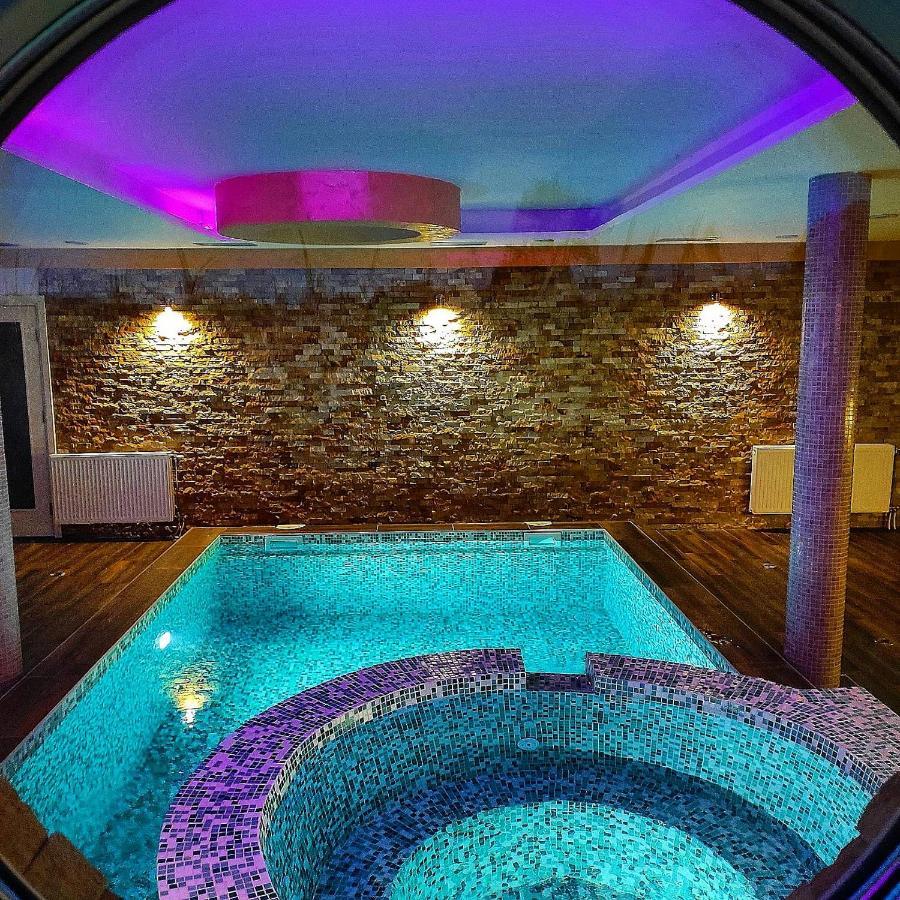 V & V Villa Lalince 외부 사진