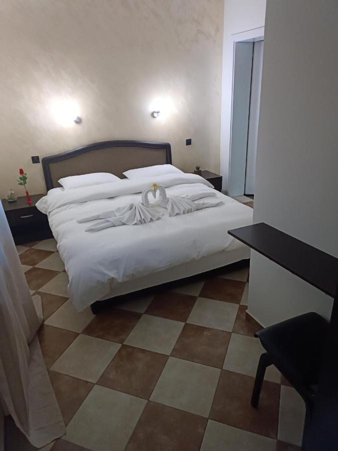 V & V Villa Lalince 외부 사진