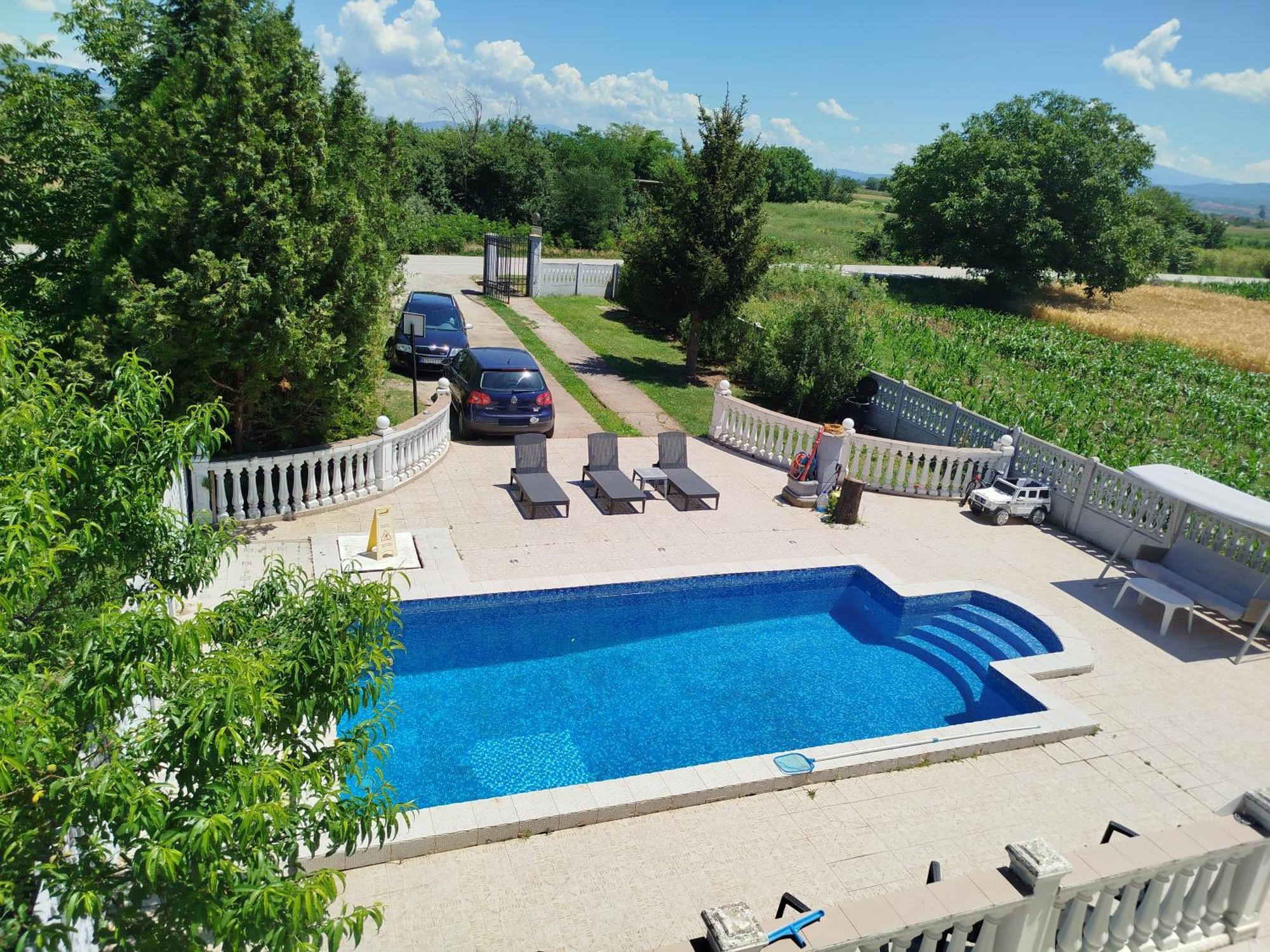 V & V Villa Lalince 외부 사진